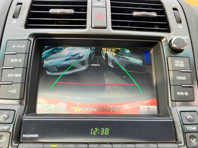 クラウンハイブリッド Ｇパッケージ　ワーク２０インチ特注アルミホイール　車高調　サンルーフ　黒革　ＴＶナビキ　シートヒーター　シートエアコン　ＥＴＣ　バックカメラ　クリアランスソナー　オートクルーズコントロール　パワーシート（4枚目）