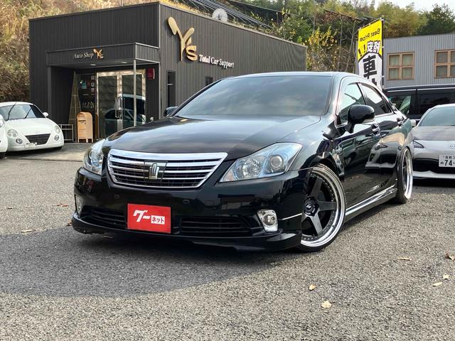 クラウンハイブリッド Ｇパッケージ　ワーク２０インチ特注アルミホイール　車高調　サンルーフ　黒革　ＴＶナビキ　シートヒーター　シートエアコン　ＥＴＣ　バックカメラ　クリアランスソナー　オートクルーズコントロール　パワーシート（12枚目）