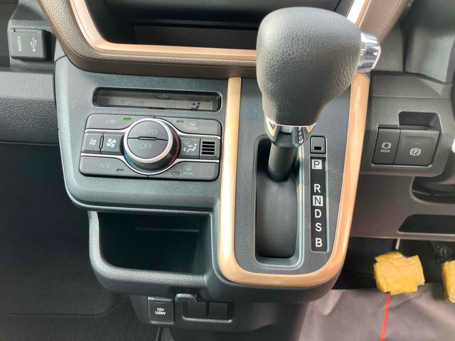 ムーヴ G 届出済未使用車・禁煙車・ ドライブレコーダー 全周囲カメラ 両側スライド・片側電動 TV クリアランスソナー 衝突被害軽減システム オートライト LEDヘッドランプ スマートキー アイドリングストップ 電動格納ミラー(6枚目)