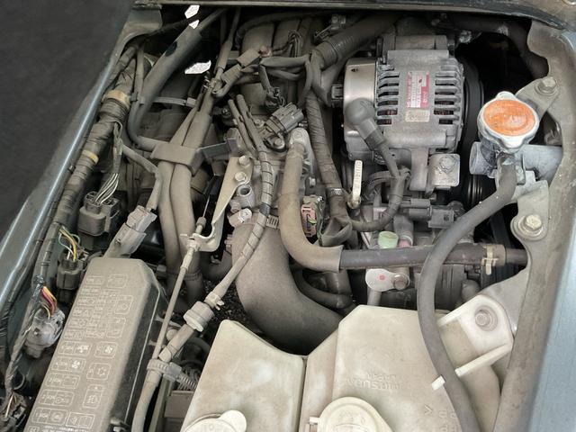 ミニキャブバン ブラボー　ターボ　４ＷＤ　４速ＡＴ　ハイルーフ　社外ナビ　ＴＶ　ＥＴＣ　エアコン　パワーステアリング　パワーウィンドウ　ＡＢＳ　フォグランプ　キーレスエントリー　Ｗエアバッグ（65枚目）
