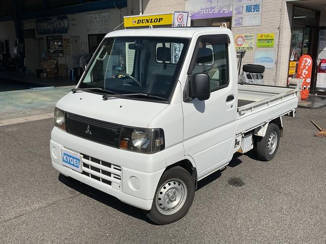 ミニキャブトラック ＶＸ－ＳＥ　５速ＭＴ　４ＷＤ　純正ラジオ　ＡＭ／ＦＭ　マニュアルエアコン　パワーステアリング　ヘッドライトレベレイザー（2枚目）