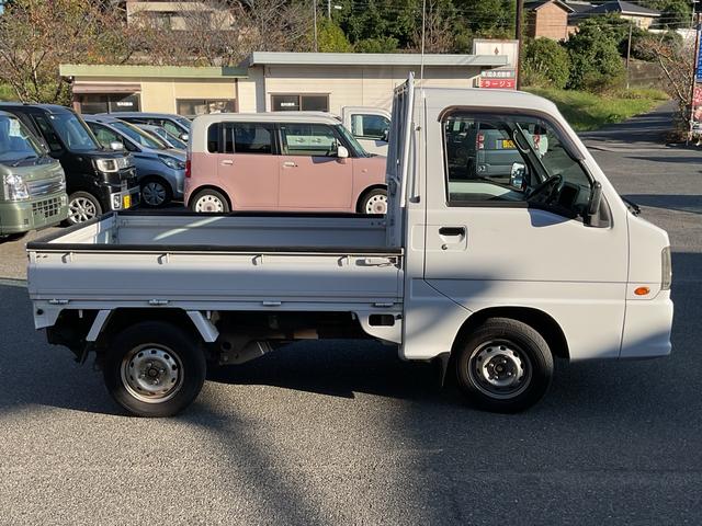 サンバートラック TC 4WD 5速MT エアコン パワーステアリング Wエアバッグ 三方開(8枚目)