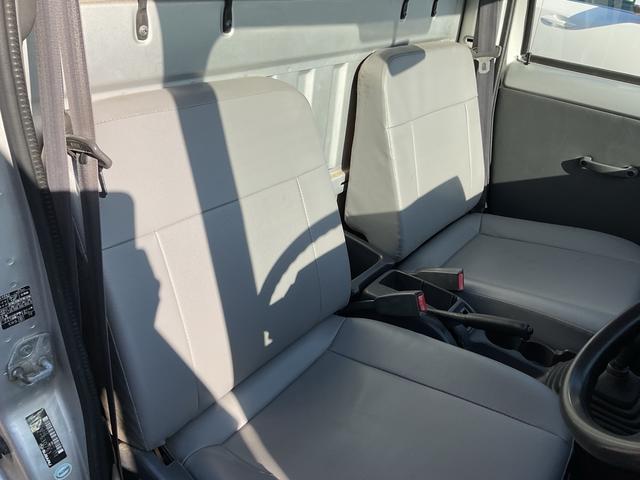 ご覧頂きまして誠に有難うございます!!是非ご来店して頂き、実際にご覧になって頂ければと思います。お客様からのご連絡をスタッフ一同、心よりお待ちしております♪