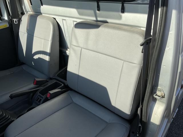 ご覧いただきまして、ありがとうございます。お車についてのご質問やお見積りの依頼、ご購入にあたってのご相談などお気軽にお電話ください!