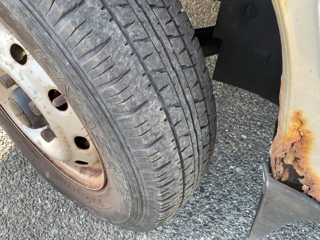 ご覧いただきまして、ありがとうございます。お車についてのご質問やお見積りの依頼、ご購入にあたってのご相談などお気軽にお電話ください!