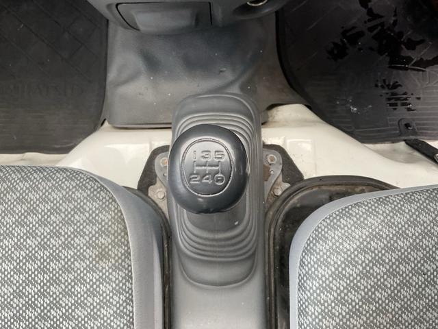 ハイゼットトラック エアコン・パワステ　スペシャル　５速ＭＴ　エアコン　パワーステアリング　ＥＴＣ　軽トラック（19枚目）