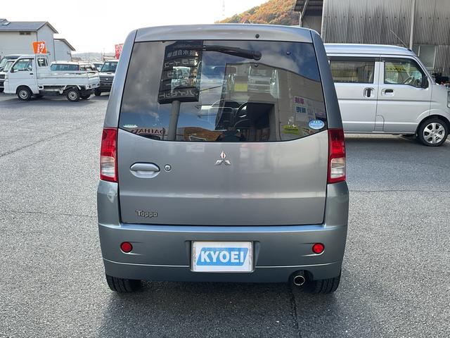 トッポ Ｔ　インタークーラーターボ　ＨＩＤヘッドランプ　フォグランプ　キーレスエントリー　エアコン　パワーステアリング　Ｗエアバッグ　純正１４インチアルミ　電動格納ミラー（10枚目）