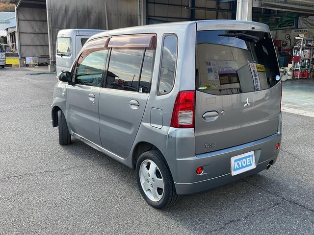 トッポ Ｔ　インタークーラーターボ　ＨＩＤヘッドランプ　フォグランプ　キーレスエントリー　エアコン　パワーステアリング　Ｗエアバッグ　純正１４インチアルミ　電動格納ミラー（11枚目）