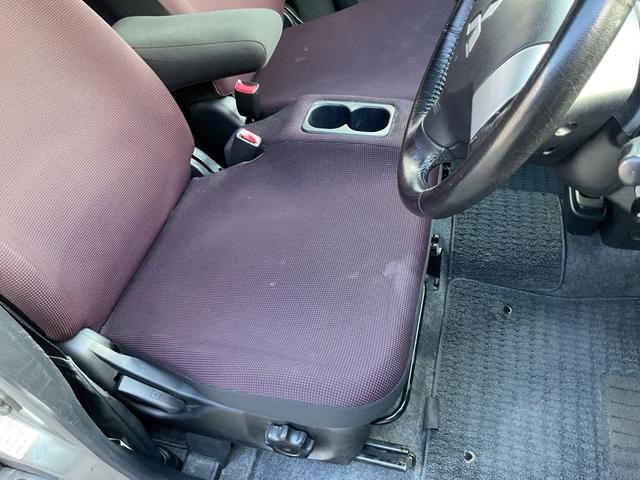 トッポ Ｔ　インタークーラーターボ　ＨＩＤヘッドランプ　フォグランプ　キーレスエントリー　エアコン　パワーステアリング　Ｗエアバッグ　純正１４インチアルミ　電動格納ミラー（25枚目）