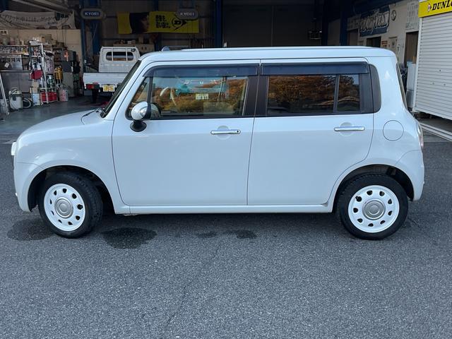 アルトラパンショコラ Ｘ　バックカメラ　ＤＶＤ　Ｂｌｕｅｔｏｏｔｈ接続　ＥＴＣ　スマートキー＆プッシュスタート　ＨＩＤヘッドランプ　オートライト　アイドリングストップ　オートエアコン　電動格納ミラー（12枚目）