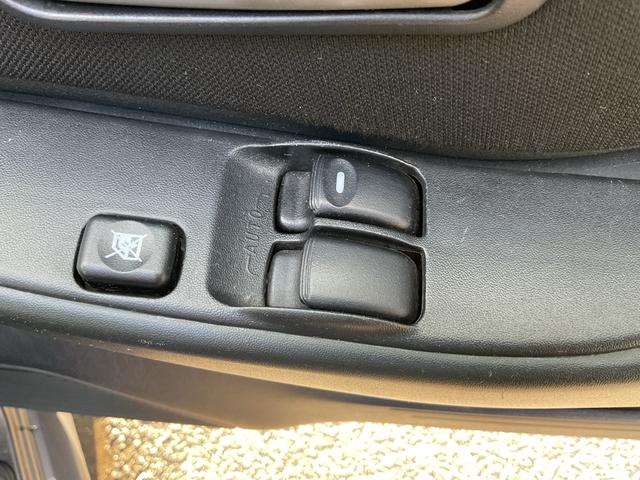 キックス 4WD ターボ シートヒーター 純正15インチアルミホイール キーレスエントリー ETC 電動格納ミラー パワーウィンドウ エアコン タイミングベルト交換済み(29枚目)