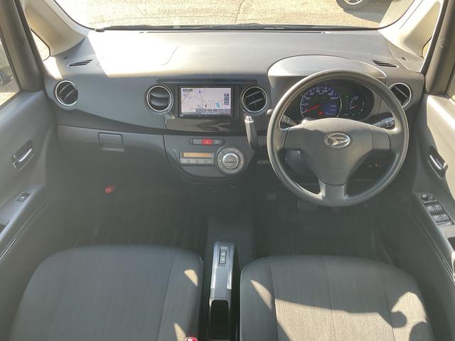 タントエグゼ カスタムＧ　ナビ　ワンセグＴＶ　Ｂｌｕｅｔｏｏｔｈ接続　キーフリーシステム　アイドリングストップ　ＨＩＤヘッドランプ　フォグランプ　オーバーヘッドコンソール　ドライブレコーダー　ＥＴＣ（4枚目）