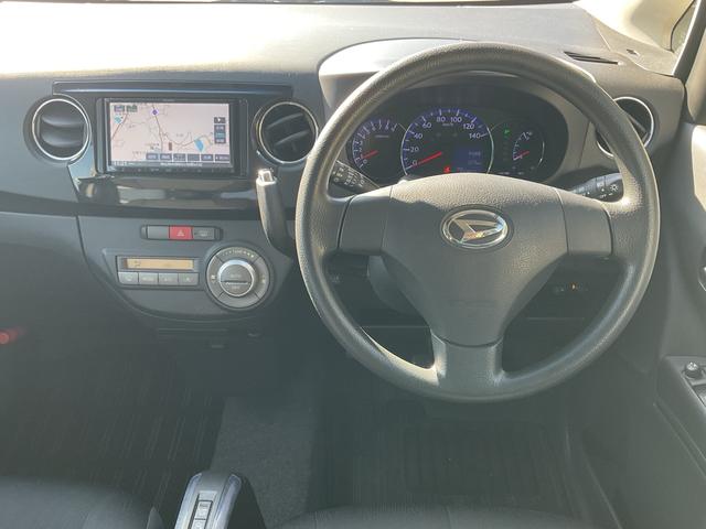 タントエグゼ カスタムＧ　ナビ　ワンセグＴＶ　Ｂｌｕｅｔｏｏｔｈ接続　キーフリーシステム　アイドリングストップ　ＨＩＤヘッドランプ　フォグランプ　オーバーヘッドコンソール　ドライブレコーダー　ＥＴＣ（5枚目）
