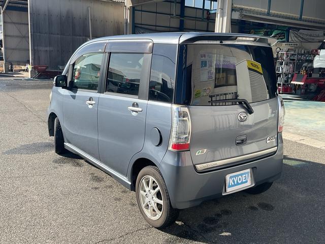 タントエグゼ カスタムＧ　ナビ　ワンセグＴＶ　Ｂｌｕｅｔｏｏｔｈ接続　キーフリーシステム　アイドリングストップ　ＨＩＤヘッドランプ　フォグランプ　オーバーヘッドコンソール　ドライブレコーダー　ＥＴＣ（11枚目）