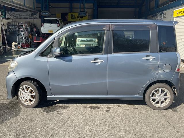 タントエグゼ カスタムＧ　ナビ　ワンセグＴＶ　Ｂｌｕｅｔｏｏｔｈ接続　キーフリーシステム　アイドリングストップ　ＨＩＤヘッドランプ　フォグランプ　オーバーヘッドコンソール　ドライブレコーダー　ＥＴＣ（12枚目）