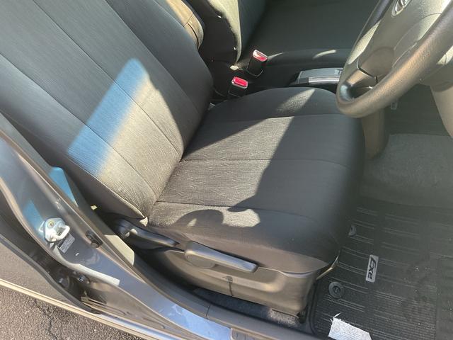 タントエグゼ カスタムＧ　ナビ　ワンセグＴＶ　Ｂｌｕｅｔｏｏｔｈ接続　キーフリーシステム　アイドリングストップ　ＨＩＤヘッドランプ　フォグランプ　オーバーヘッドコンソール　ドライブレコーダー　ＥＴＣ（29枚目）