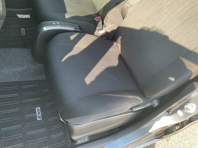 タントエグゼ カスタムＧ　ナビ　ワンセグＴＶ　Ｂｌｕｅｔｏｏｔｈ接続　キーフリーシステム　アイドリングストップ　ＨＩＤヘッドランプ　フォグランプ　オーバーヘッドコンソール　ドライブレコーダー　ＥＴＣ（36枚目）