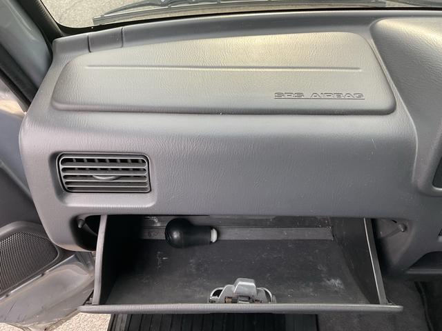 サンバーバン ディアス　２ＷＤ　５速ＭＴ　ＥＴＣ　エアコン　パワーステアリング　前席パワーウィンドウ　運転席エアバッグ　助手席エアバッグ　両側スライドドア（29枚目）