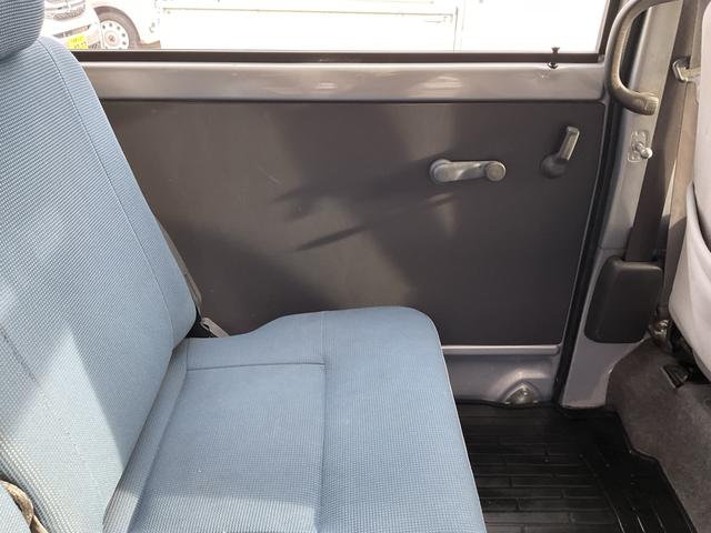 サンバーバン ディアス　２ＷＤ　５速ＭＴ　ＥＴＣ　エアコン　パワーステアリング　前席パワーウィンドウ　運転席エアバッグ　助手席エアバッグ　両側スライドドア（39枚目）