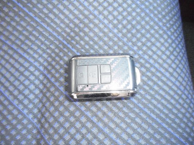 ワゴンＲ ハイブリッドＦＺ（17枚目）