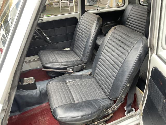 ミニカ 　デラックス（18枚目）