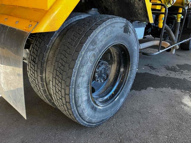 ヒノレンジャー 　清掃車　６速ＭＴ　後輪ダブル　ＥＴＣ　電動格納ミラー　エアコン　パワーステアリング　パワーウィンドウ　運転席エアバッグ（35枚目）