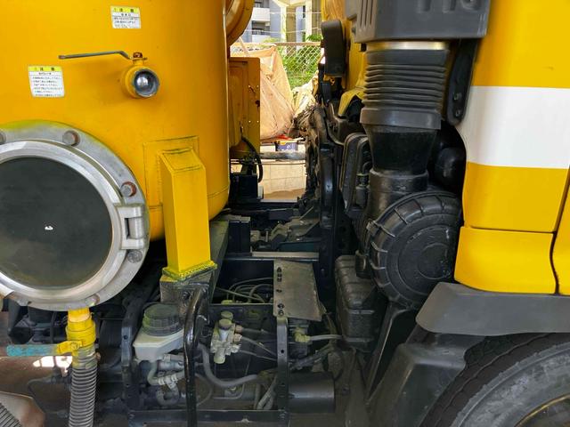 ヒノレンジャー 　清掃車　６速ＭＴ　後輪ダブル　ＥＴＣ　電動格納ミラー　エアコン　パワーステアリング　パワーウィンドウ　運転席エアバッグ（41枚目）