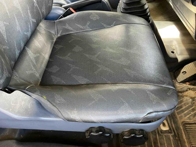 ヒノレンジャー 　清掃車　６速ＭＴ　後輪ダブル　ＥＴＣ　電動格納ミラー　エアコン　パワーステアリング　パワーウィンドウ　運転席エアバッグ（56枚目）