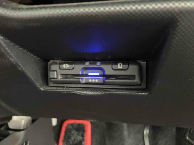 ライズ Z ワンオーナー 禁煙車 衝突被害軽減システム レーンアシスト 前後ドラレコ ETC ナビ 全周囲カメラ フルセグ Bluetooth CD DVD LEDヘッドライト AW17インチ コーナーセンサー(9枚目)
