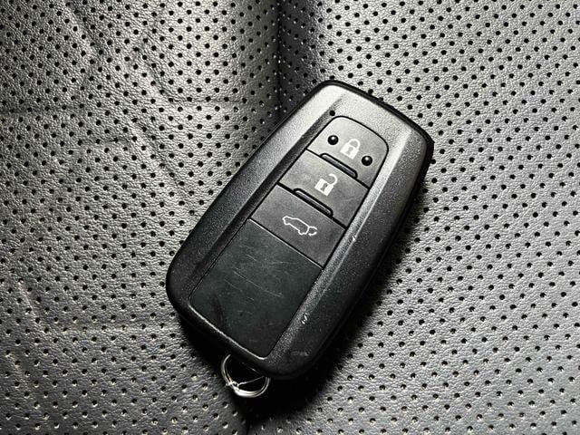 RAV4 アドベンチャー オフロードパッケージ 4WD 衝突被害軽減システム レーンアシスト デジタルインナーミラー パワーシート ETC バックカメラ Bluetooth LEDヘッドライト コーナーセンサー AW18インチ クルーズコントロール(22枚目)