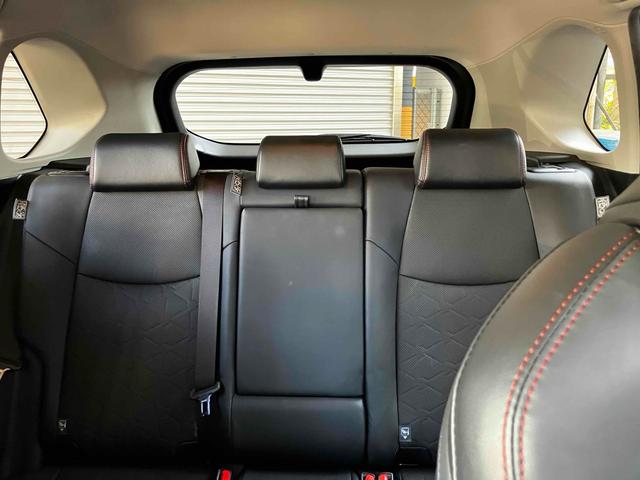 RAV4 アドベンチャー オフロードパッケージ 4WD 衝突被害軽減システム レーンアシスト デジタルインナーミラー パワーシート ETC バックカメラ Bluetooth LEDヘッドライト コーナーセンサー AW18インチ クルーズコントロール(27枚目)