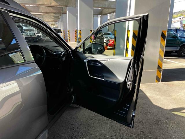 RAV4 アドベンチャー オフロードパッケージ 4WD 衝突被害軽減システム レーンアシスト デジタルインナーミラー パワーシート ETC バックカメラ Bluetooth LEDヘッドライト コーナーセンサー AW18インチ クルーズコントロール(54枚目)