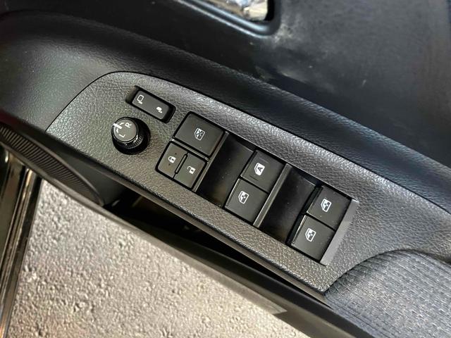 シエンタ G 6人乗り ワンオーナー 衝突被害軽減システム レーンアシスト 両側電動スライドドア ナビ バックカメラ フルセグTV Bluetooth CD DVD スマートキー コーナーセンサー 横滑り防止装置(49枚目)