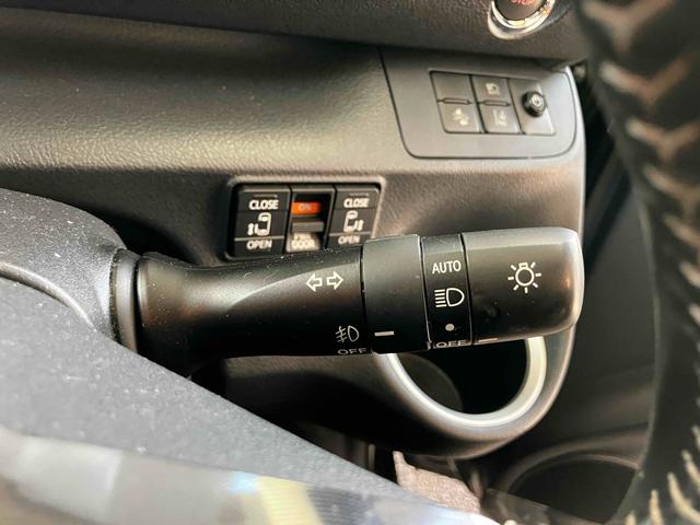 シエンタ G 6人乗り ワンオーナー 衝突被害軽減システム レーンアシスト 両側電動スライドドア ナビ バックカメラ フルセグTV Bluetooth CD DVD スマートキー コーナーセンサー 横滑り防止装置(51枚目)