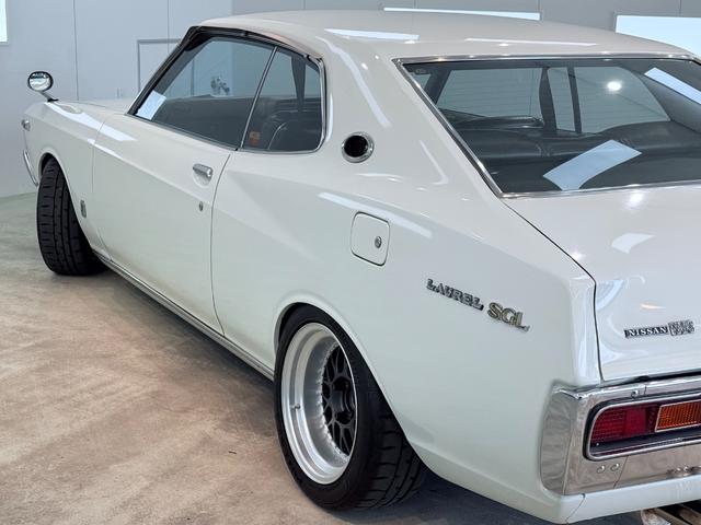 ローレル ＳＧＬ　３０００ＣＣ　５ＭＴ　キャブ：ニスモ４４パイ　ＭＤＩ亀有仕様　オイルクーラー：キノクニセトラブ１６段ワイド　オイルブラック：トラスト製サーモ付き　デスビ：日立製フルトラ　燃料ポンプ：ＦＪポンプ（32枚目）
