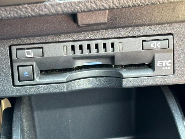 アルファード ２．５Ｓ　Ｃパッケージ　禁煙車　バックカメラ　後席モニター　ドラレコ　ＥＴＣ　ナビ　ＴＶ　ステリモ　サンルーフ（31枚目）
