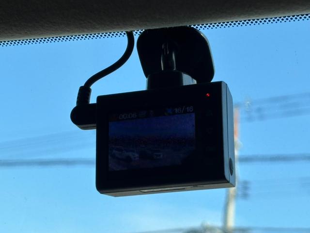 セレナ ハイウェイスター　Ｖセレクション　両側電動スライドドア　ナビ　ＴＶ　ＥＴＣ　バックカメラ　ｂｌｕｅｔｏｏｔｈ（33枚目）