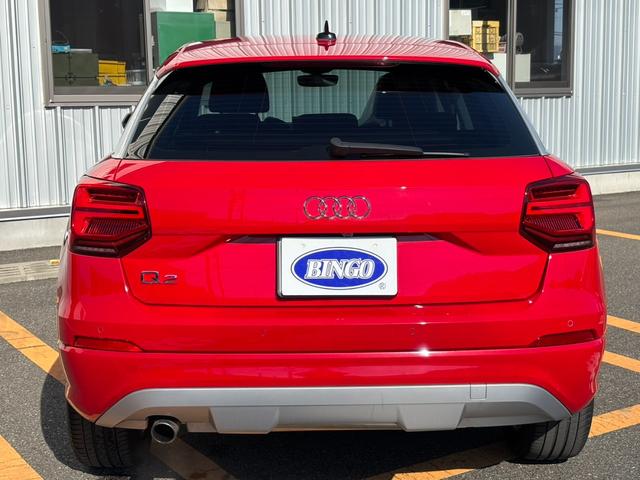 Q2 30TFSIスポーツ(6枚目)