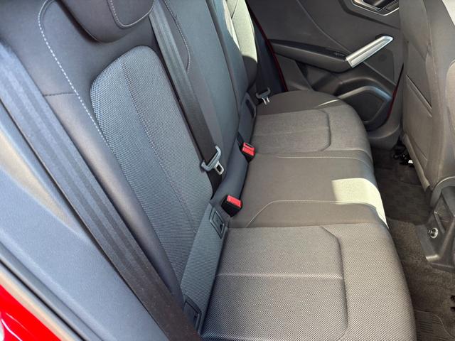 Q2 30TFSIスポーツ(22枚目)