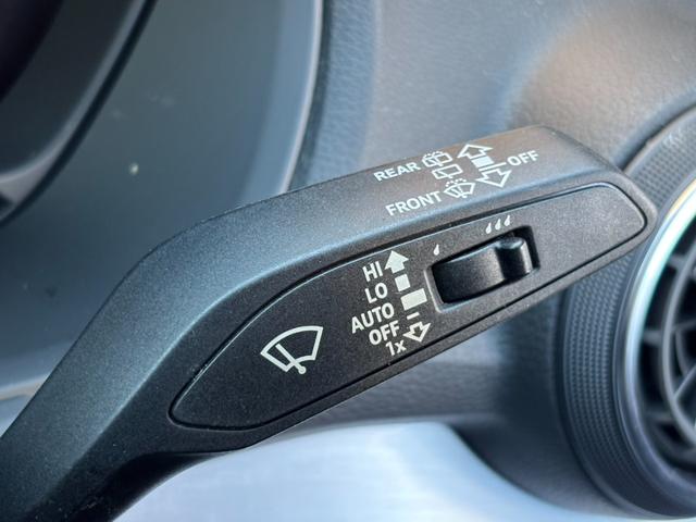 Q2 30TFSIスポーツ(23枚目)