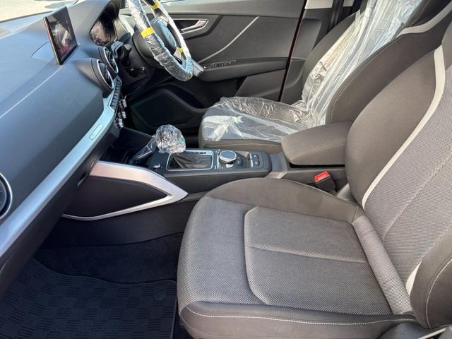 Q2 30TFSIスポーツ(28枚目)