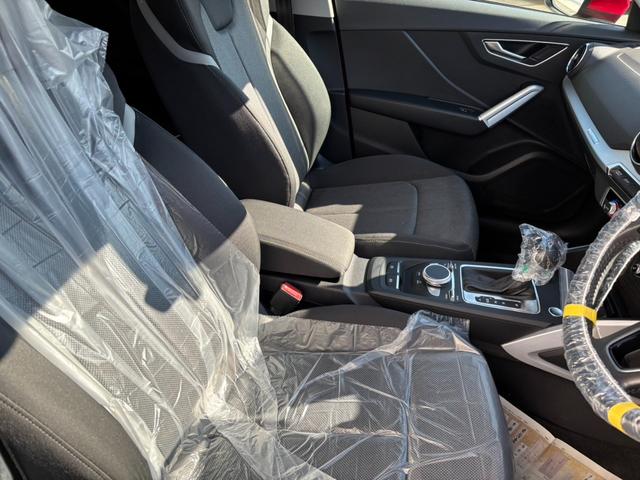 Q2 30TFSIスポーツ(29枚目)