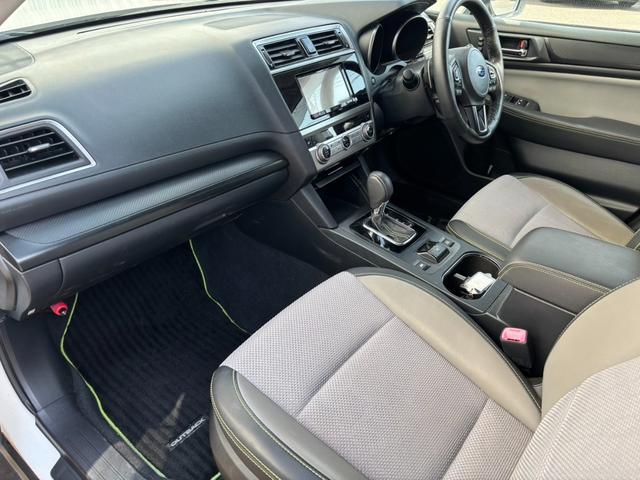 レガシィアウトバック X-アドバンス 4WD ナビ TV バックカメラ Bluetooth(11枚目)