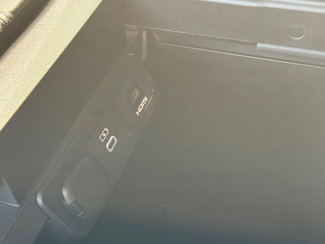 ヴェルファイアハイブリッド Z プレミア 4WD ナビTV フリップダウンモニター ETC デジタルインナーミラー サンルーフ 禁煙車(14枚目)
