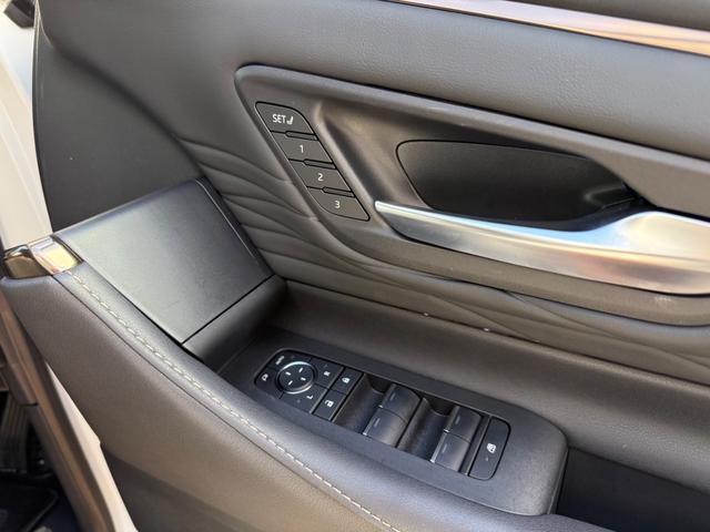 ヴェルファイアハイブリッド Z プレミア 4WD ナビTV フリップダウンモニター ETC デジタルインナーミラー サンルーフ 禁煙車(19枚目)