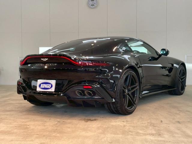 ヴァンテージ ベースグレード（5枚目）