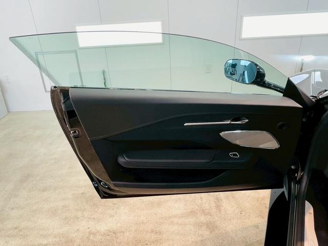 ヴァンテージ ベースグレード（13枚目）