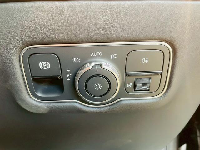 ヴァンテージ ベースグレード（26枚目）