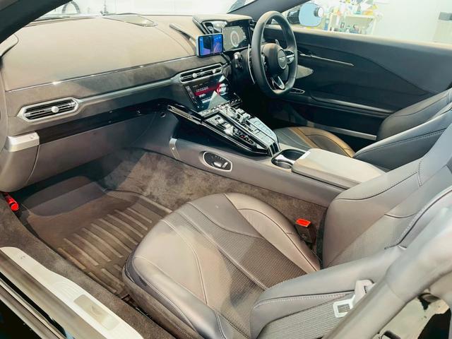 ヴァンテージ ベースグレード（30枚目）