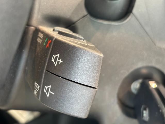 トゥインゴ ＥＤＣ　バックカメラ（18枚目）